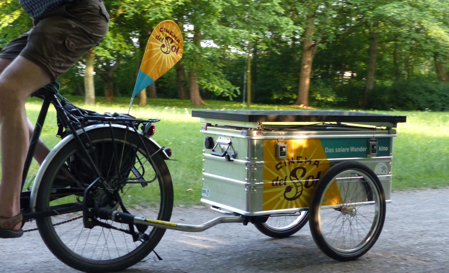 Slider_rechts_CdS_Anhaenger_Fahrrad_03_Volker Stahnke